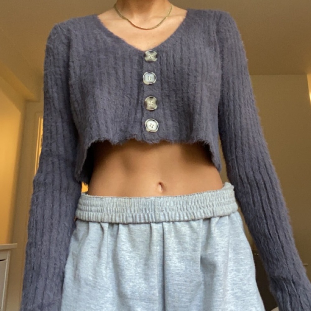 Urban Outfitters cozy cropped sweater!